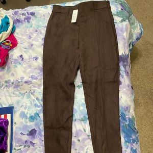 Ann Taylor faux suede seamed side zip legging size 6